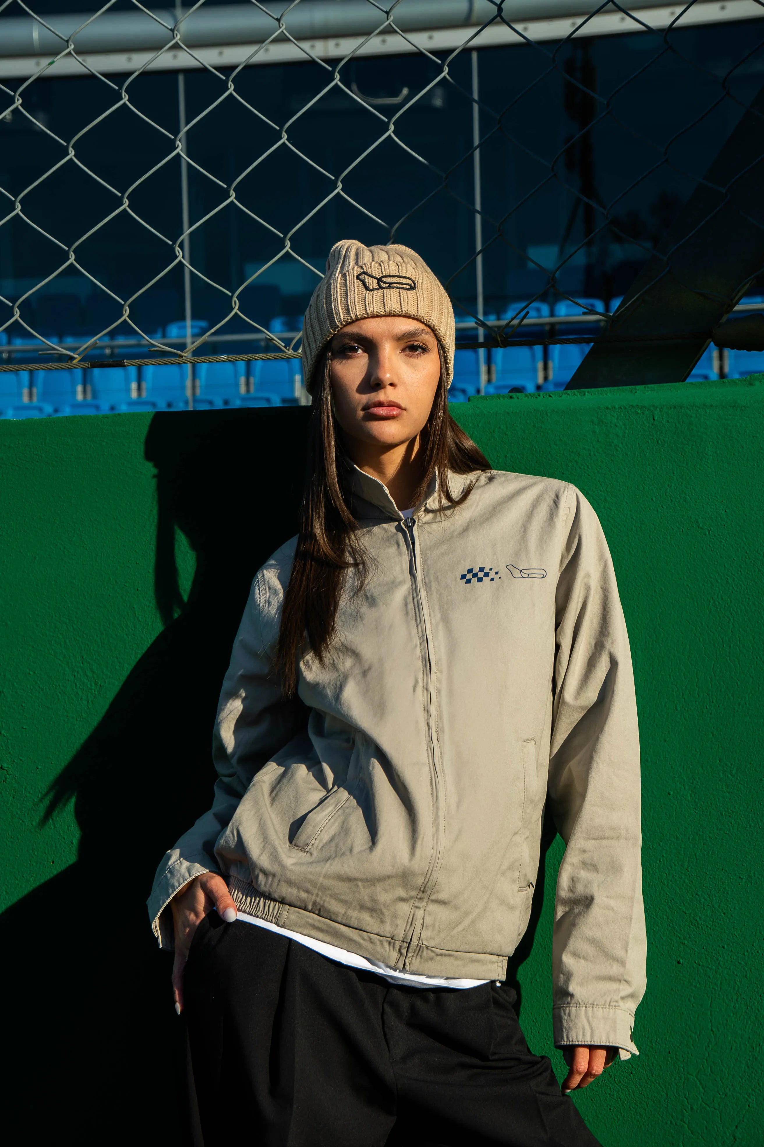 BEANIE WITH TRACK LAYOUT - BEIGE