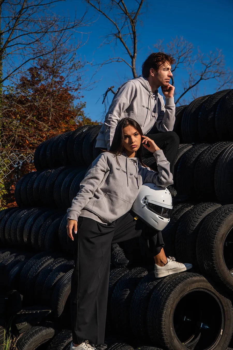 FELPA "THE TEMPLE OF SPEED" - GRIGIA