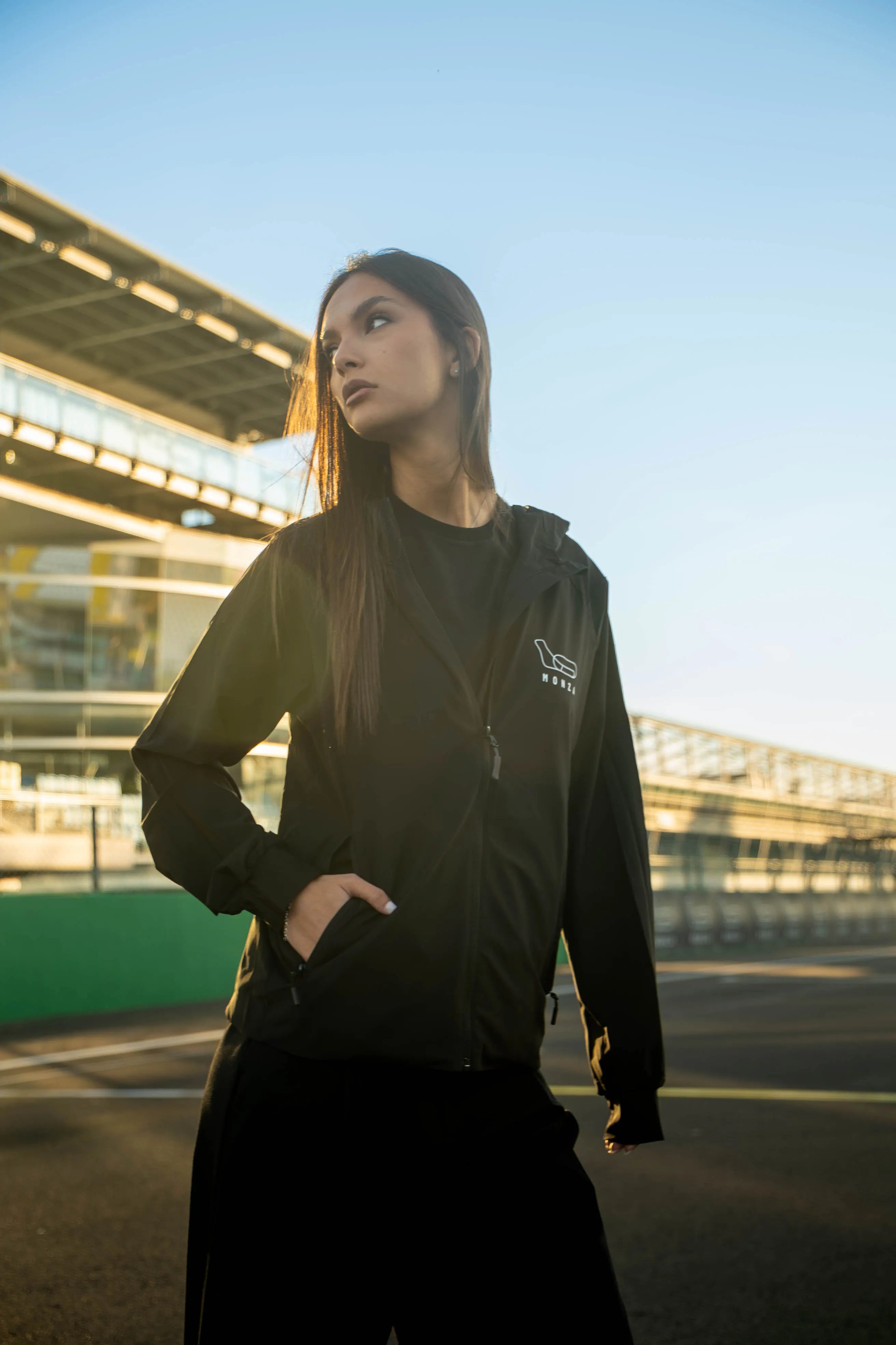 GIACCA LEGGERA WATER REPELLENT “THE TEMPLE OF SPEED” - NERA