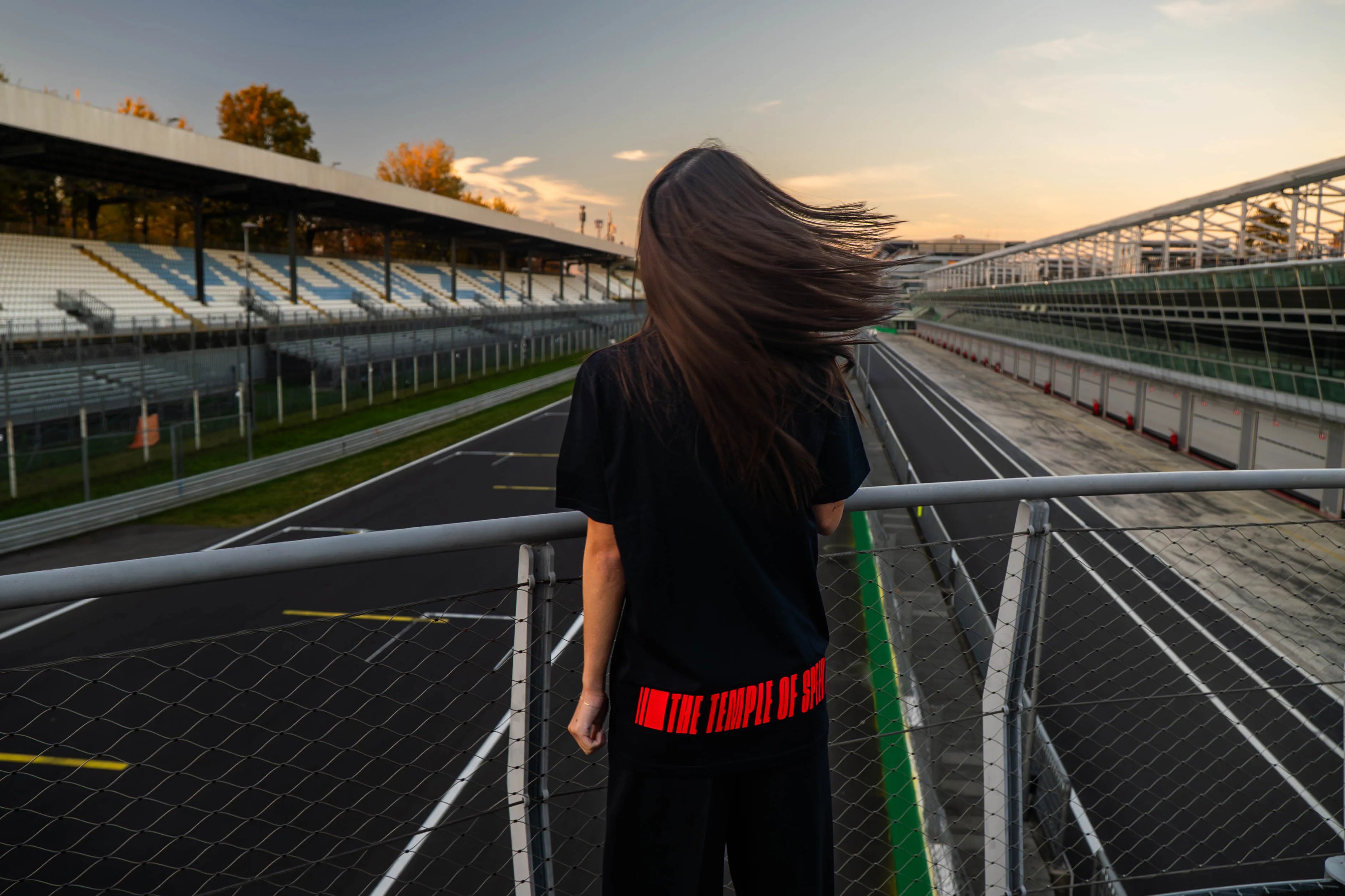 T-SHIRT "THE TEMPLE OF SPEED" - NERA