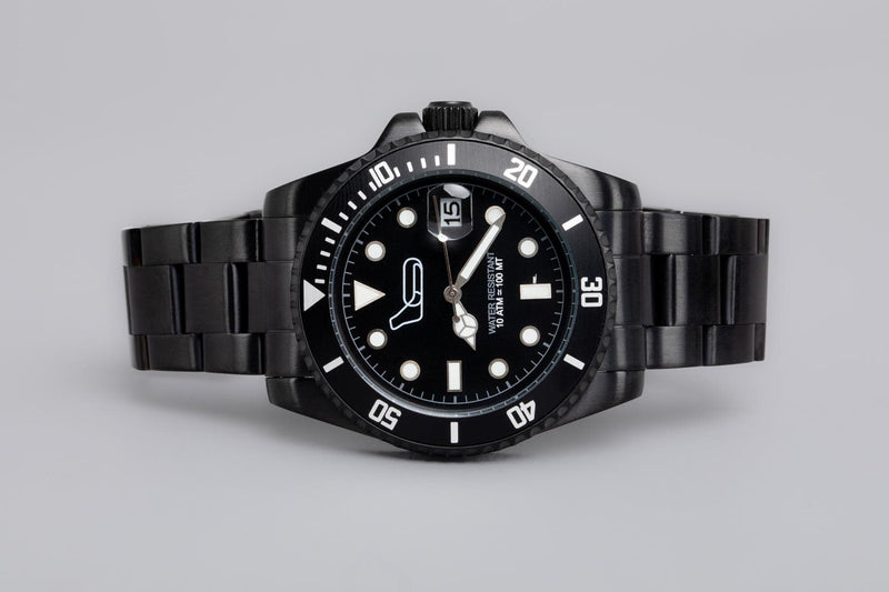 Orologio al quarzo nero